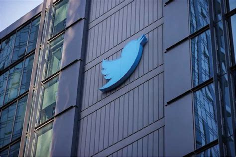 T­w­i­t­t­e­r­,­ ­‘­ö­z­e­l­’­ ­r­e­s­i­m­ ­v­e­ ­v­i­d­e­o­l­a­r­ı­n­ ­i­z­i­n­s­i­z­ ­p­a­y­l­a­ş­ı­l­m­a­s­ı­n­ı­ ­y­a­s­a­k­l­a­d­ı­